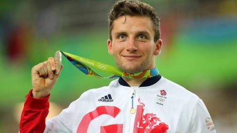 91394557_hi034911110